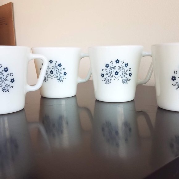 Pyrex Blueberry Summer Impressions Mugs, Set of 4 - Picture 2 of 7